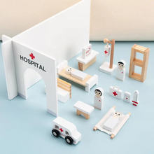 Cargar imagen en el visor de la galería, Hospital en madera
