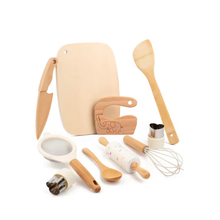 Cargar imagen en el visor de la galería, Set de Utensilios de Cocina Montessori
