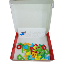 Cargar imagen en el visor de la galería, Juego de Spelling en Madera
